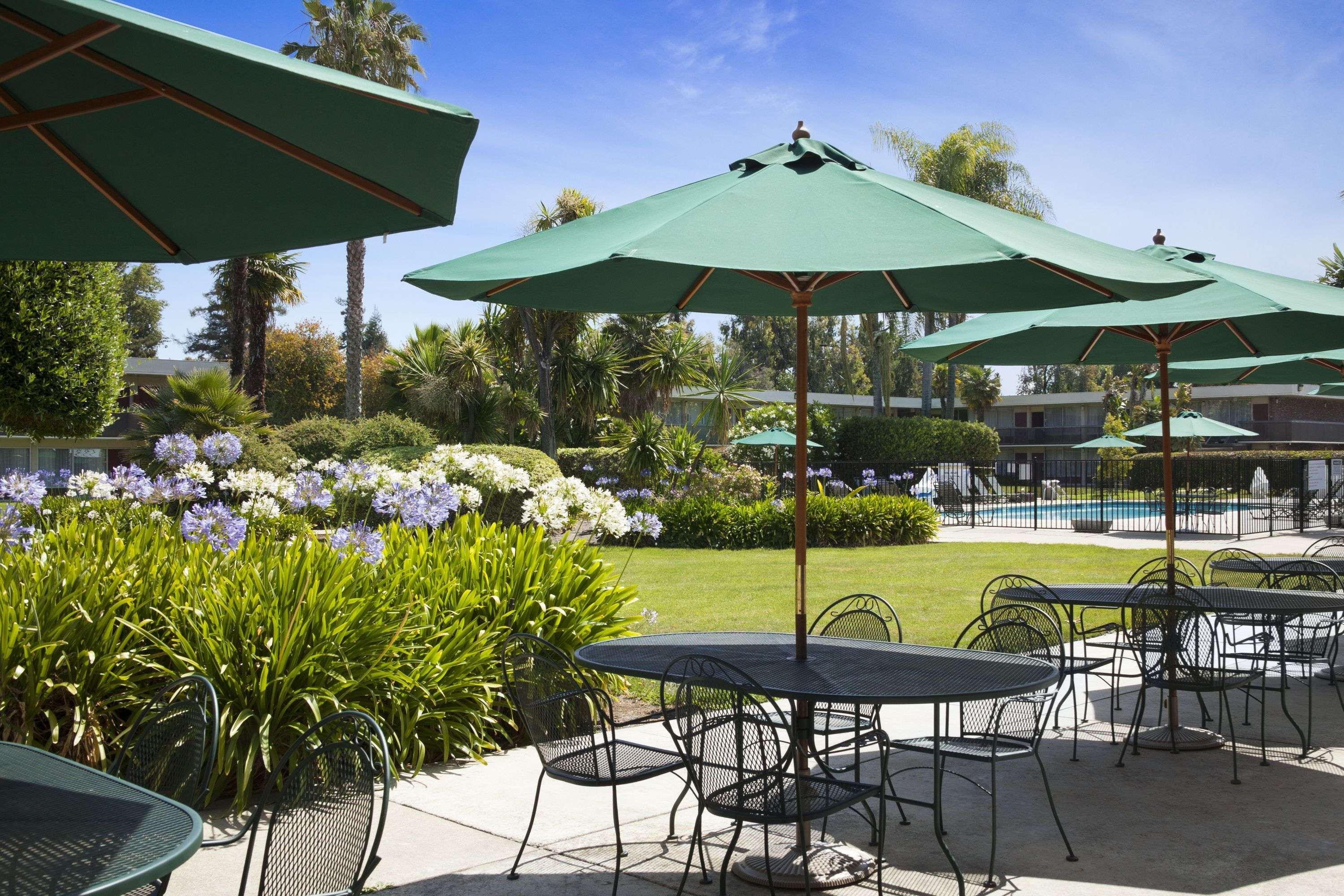 Ramada By Wyndham Sunnyvale/Silicon Valley Exteriér fotografie