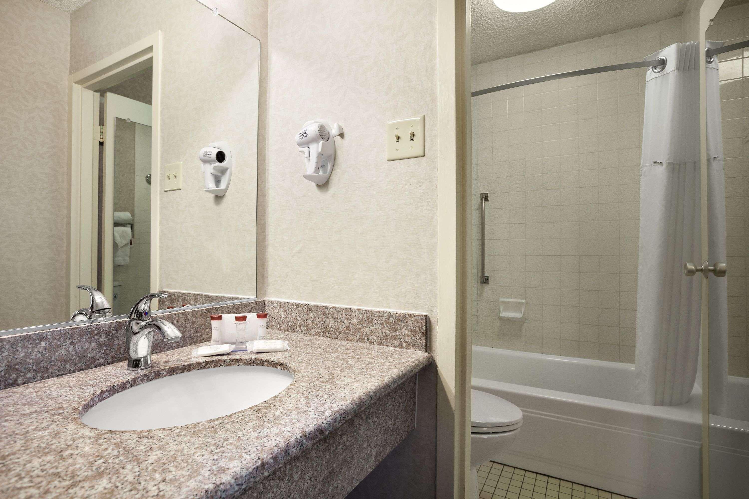 Ramada By Wyndham Sunnyvale/Silicon Valley Exteriér fotografie